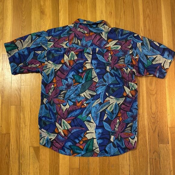 Hilo Hattie Hawaiian Shirt Size M - 100% Silk - Picture 4 of 4